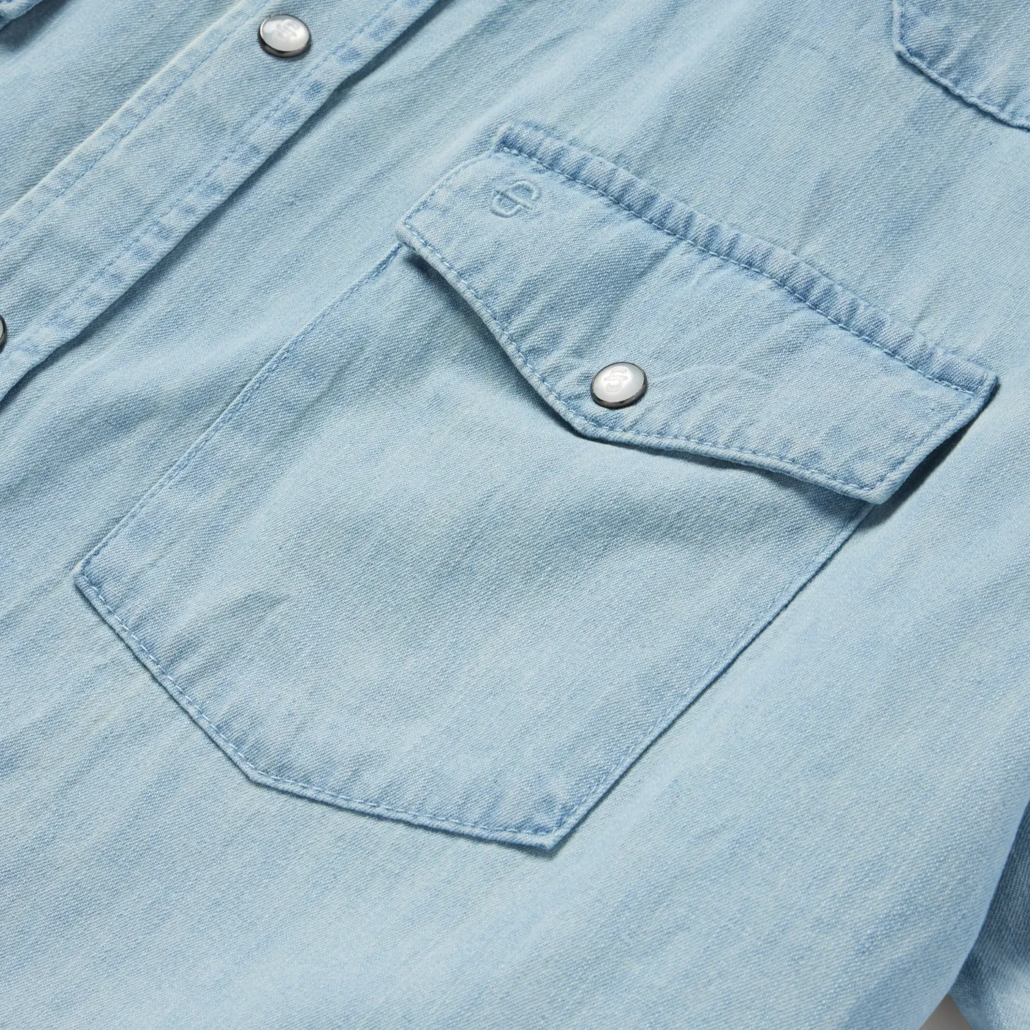 Chambray Oxford Short Sleeve Western Shirt