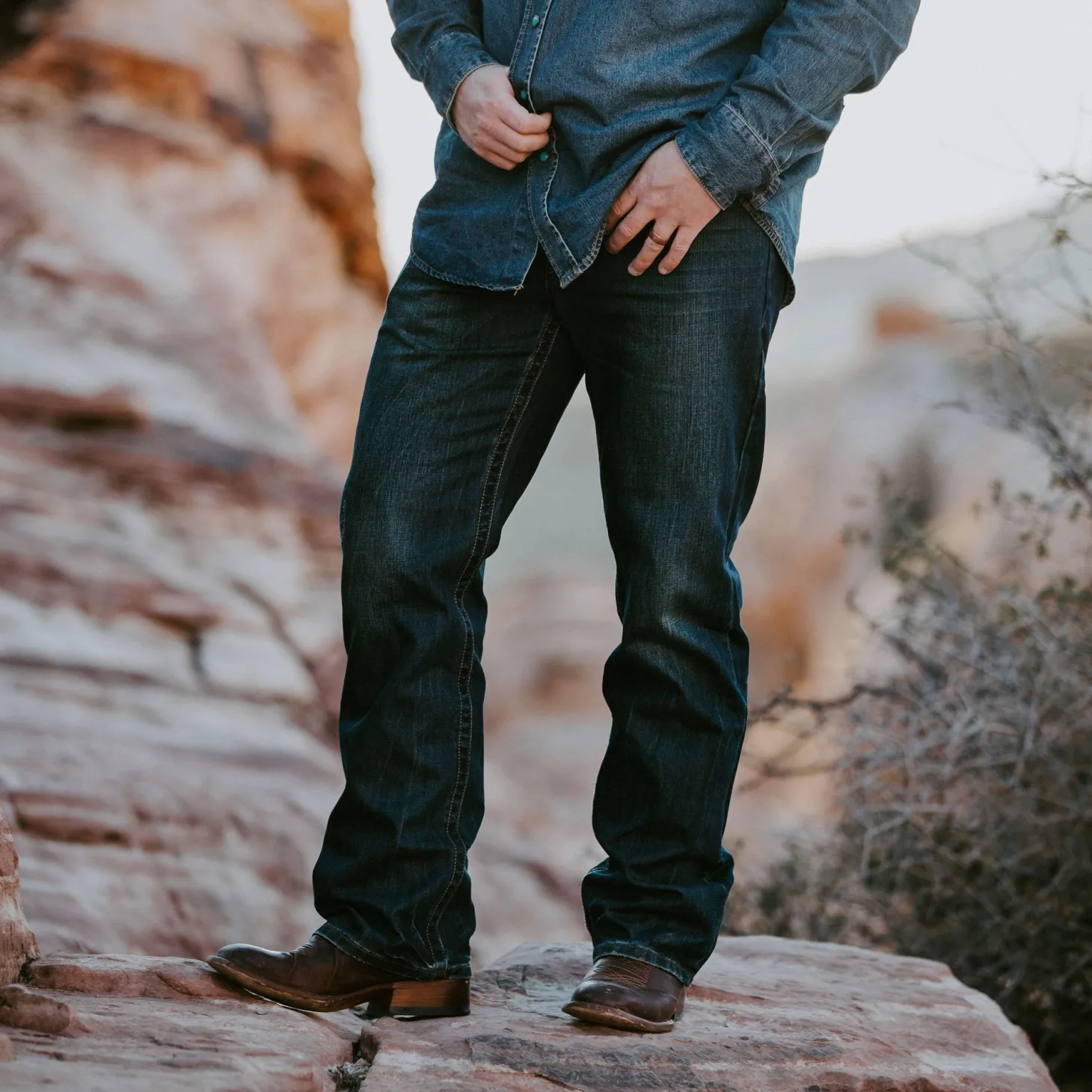 1312 Fit Jeans With a Pieced Back Pocket