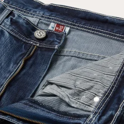 1520 Fit Standard Straight Leg Jean