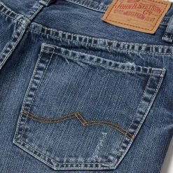 1520 Fit Standard Straight Leg Jean
