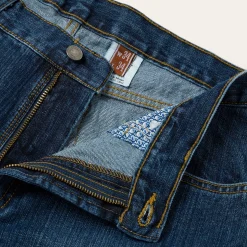 1520 Fit Standard Straight Leg Jean