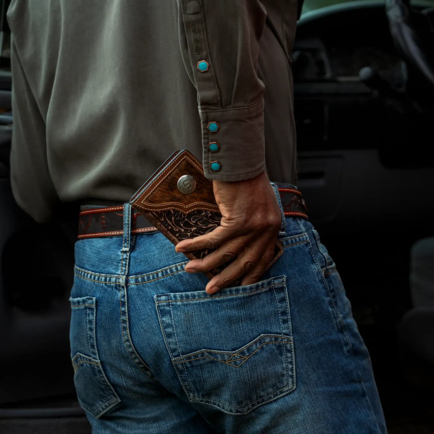 Hair-On-Hide Concho Checkbook