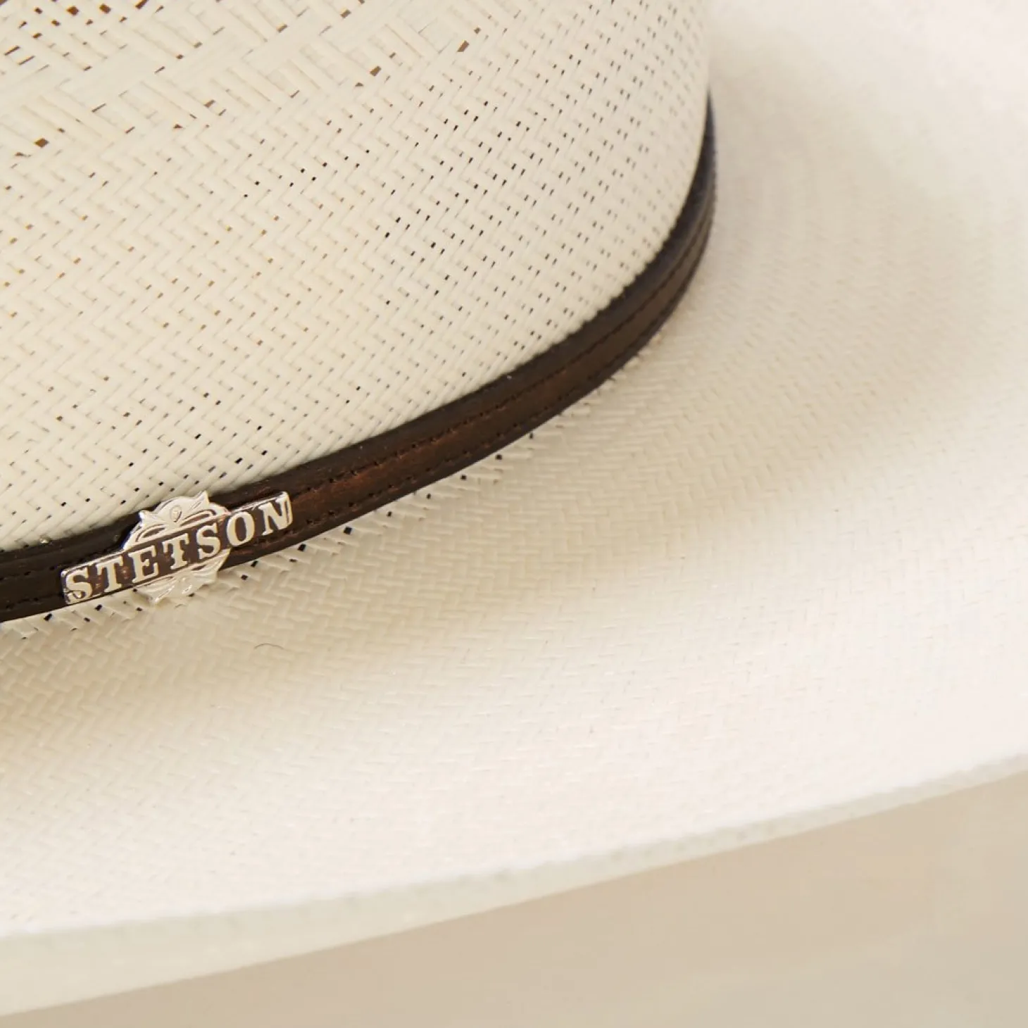 Lobo 10X Straw Cowboy Hat