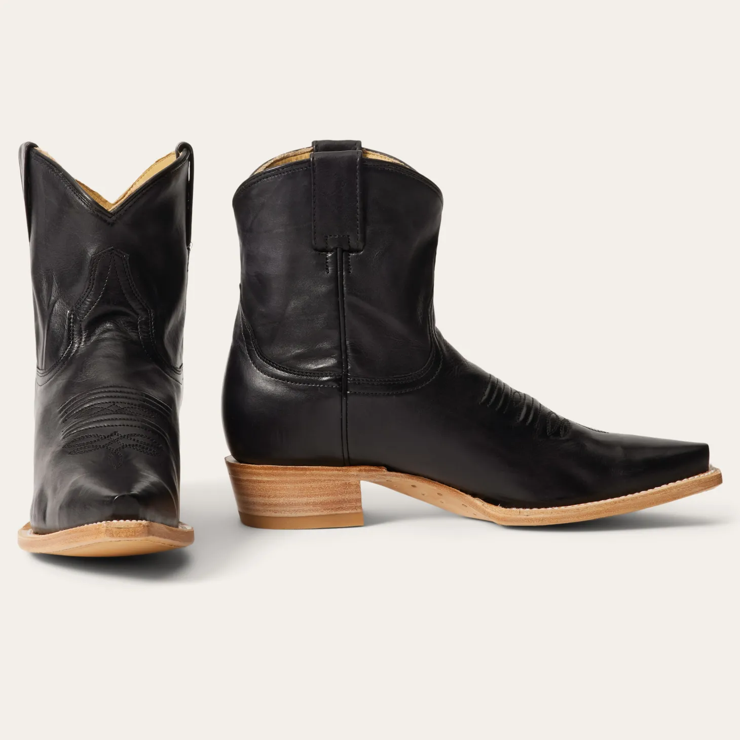Riley Shorty Boots