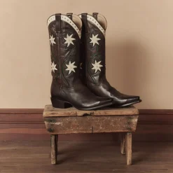 Stetson & THE GREAT. Floral Cowboy Boot