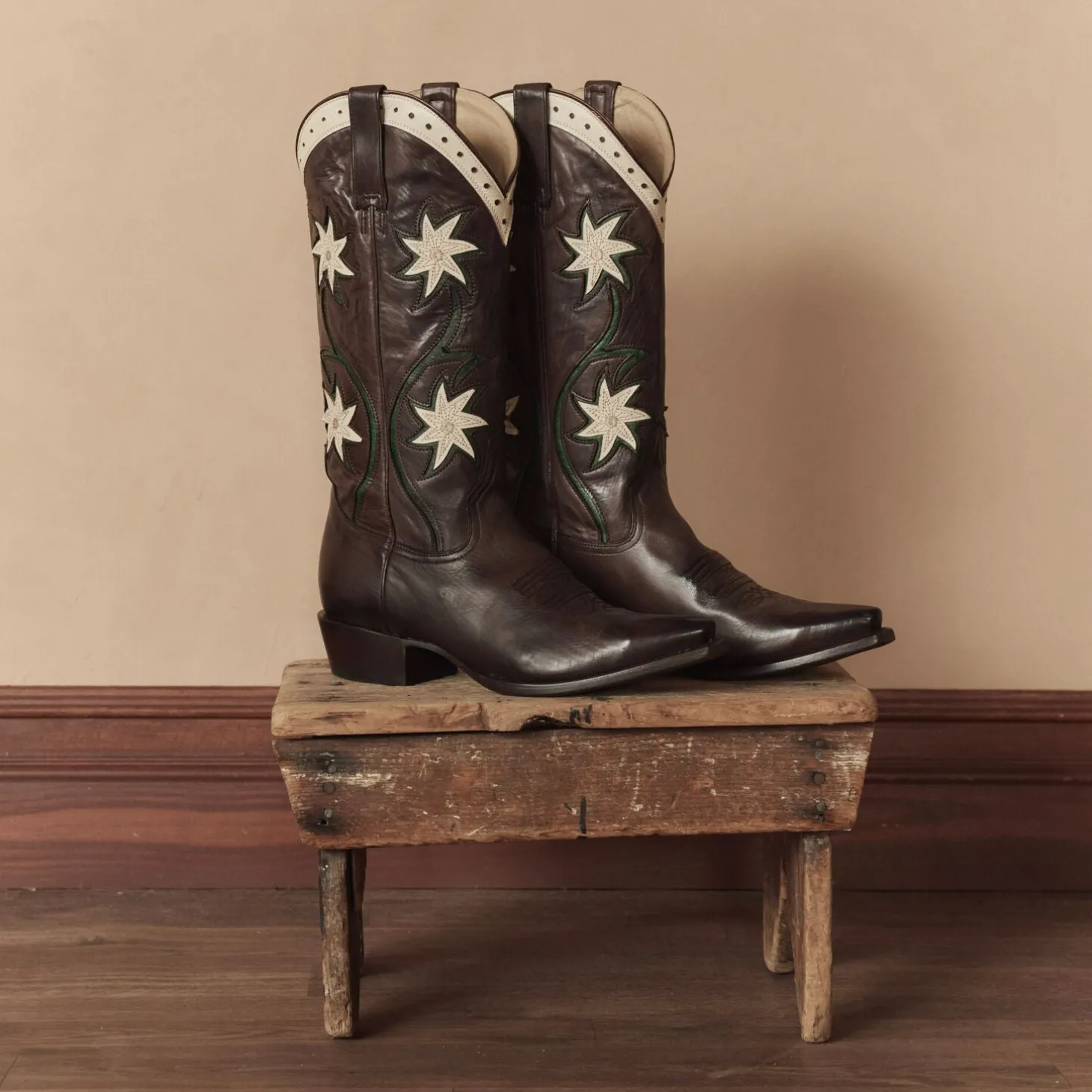 Stetson & THE GREAT. Floral Cowboy Boot