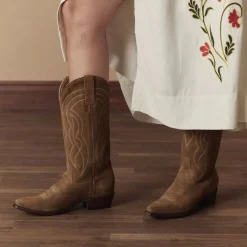 Stetson & THE GREAT. Suede Cowboy Boot