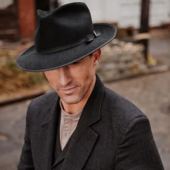 Stratoliner Fedora