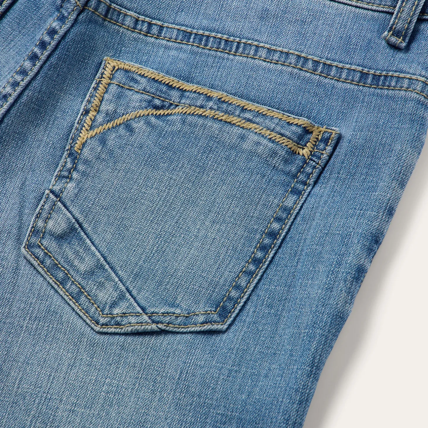751 Wide Leg Fit Jeans